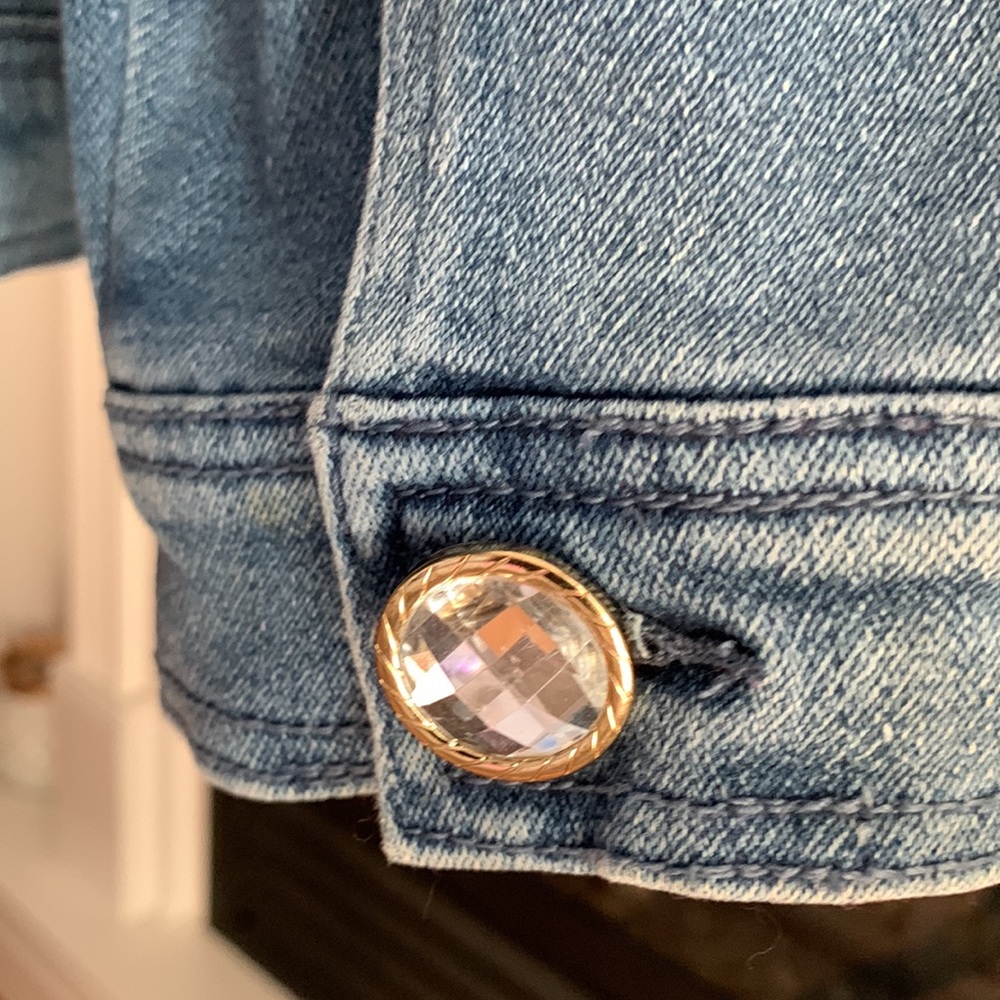 🌸DIANE GILMAN EMBELLISHED DENIM JACKET🌸 - Picture 4 of 7